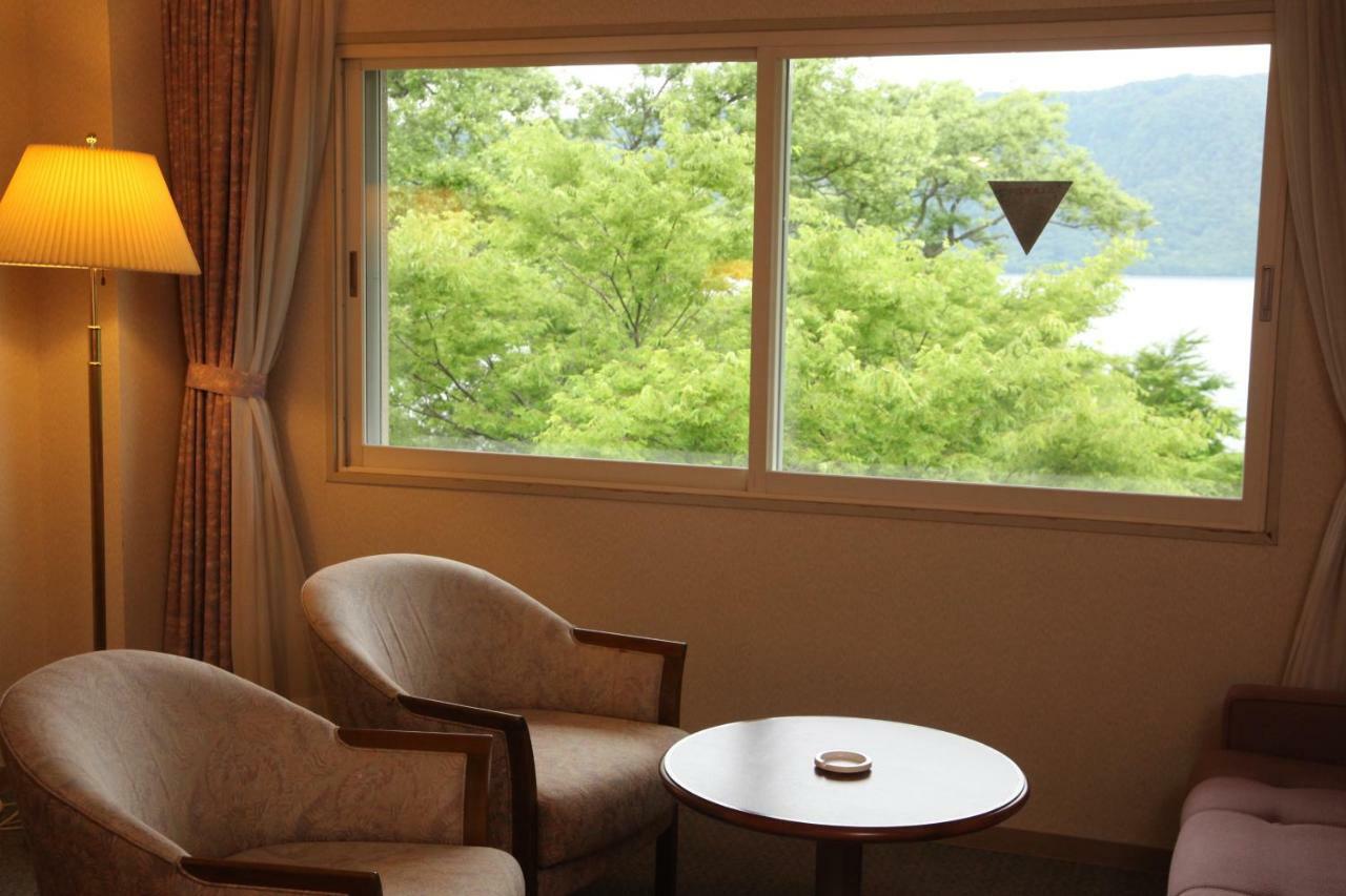 Towadako Lake View Hotel Kosaka Exterior photo